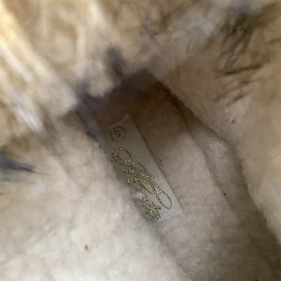 Mata Women's Black Faux Fur Winter Booties Size 9 Round Toe Flat - Picture 4 of 11